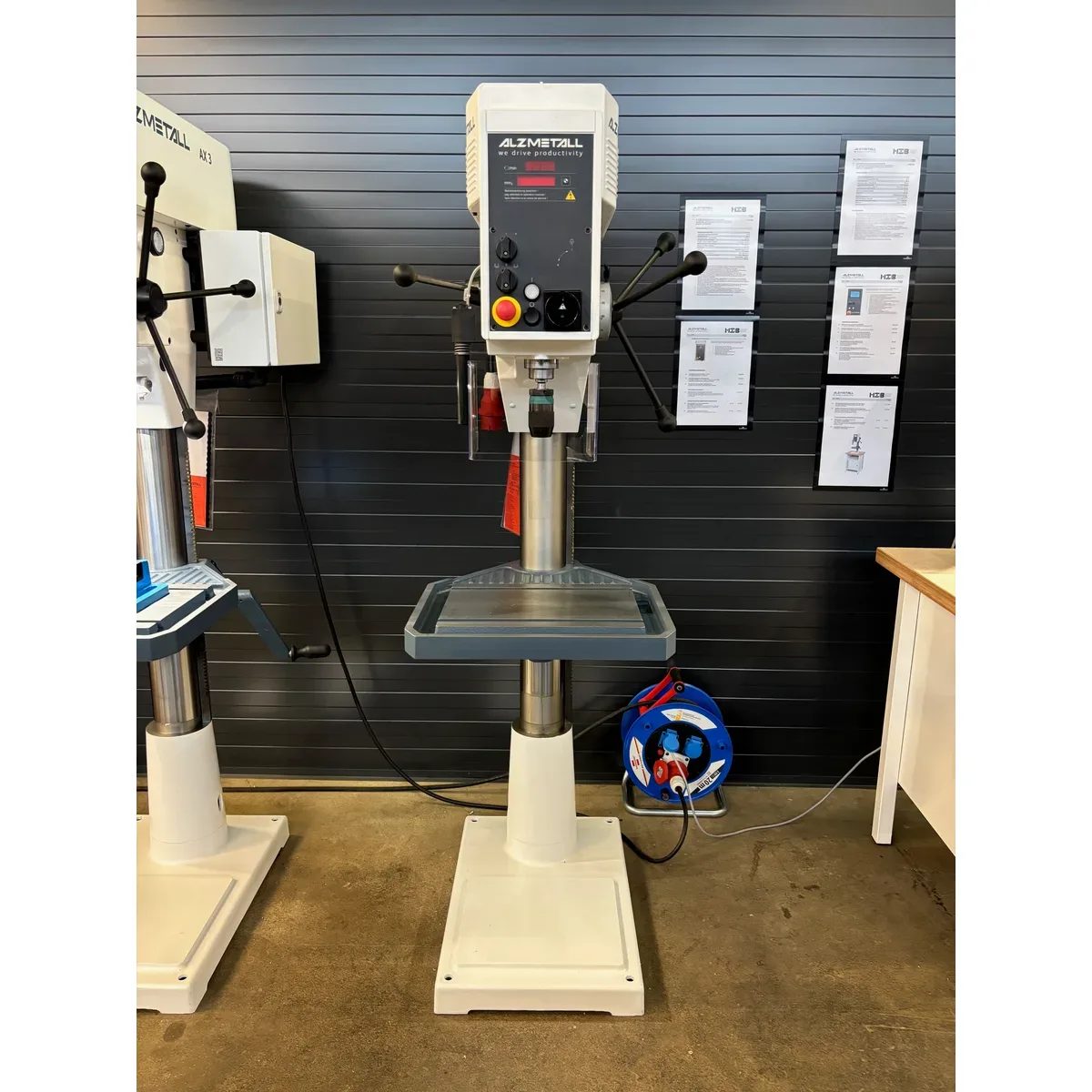Säulenbohrmaschine Alzstar 30/S (225-4.300 U/min)