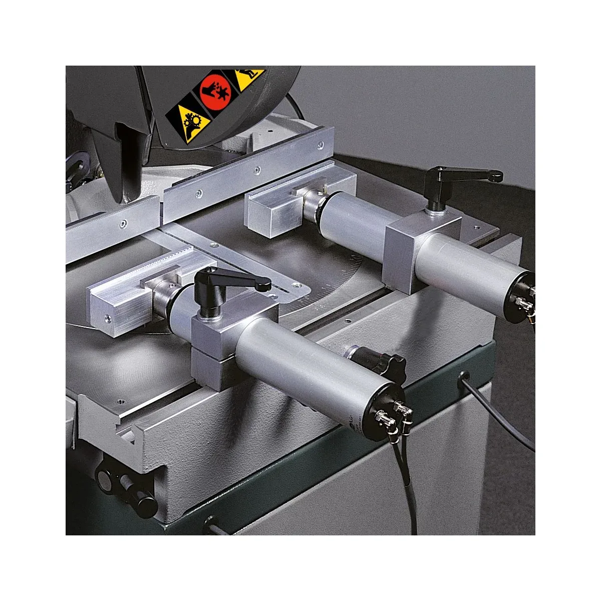 Manuelle Aluminium-Kappsäge MEP COBRA 352 MA