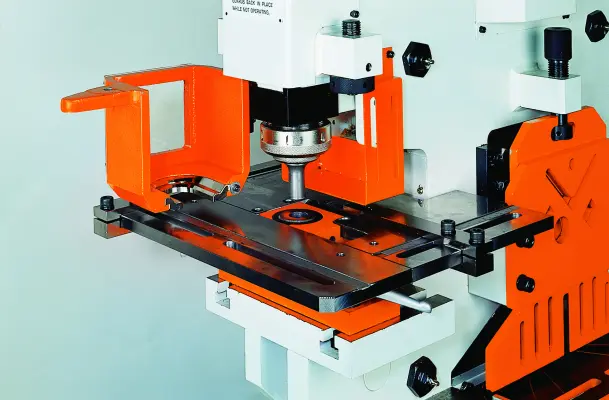 Hydraulische Lochstanze/Profilstahlschere SUNRISE IW-60K